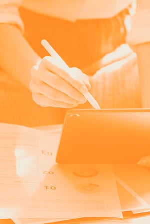 Customer Signing eSignature Document with Crypton Business Software